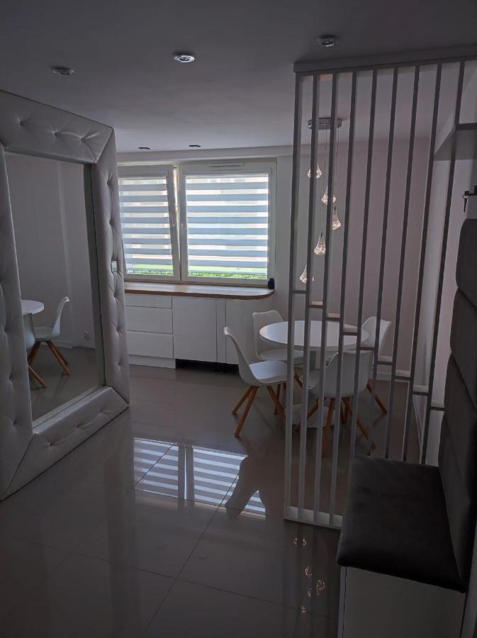Apartament Frombork Leilighet Eksteriør bilde